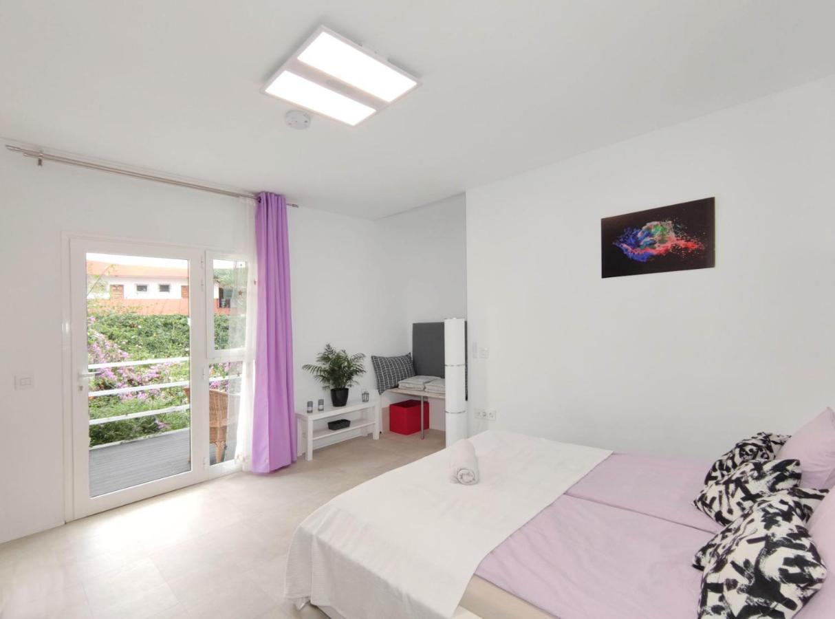 Apartments Fantastico Puerto De La Cruz With Balcony, Terrace, Air Conditioning And Free Parking, Ideal For Couples And Solo Travelers מראה חיצוני תמונה
