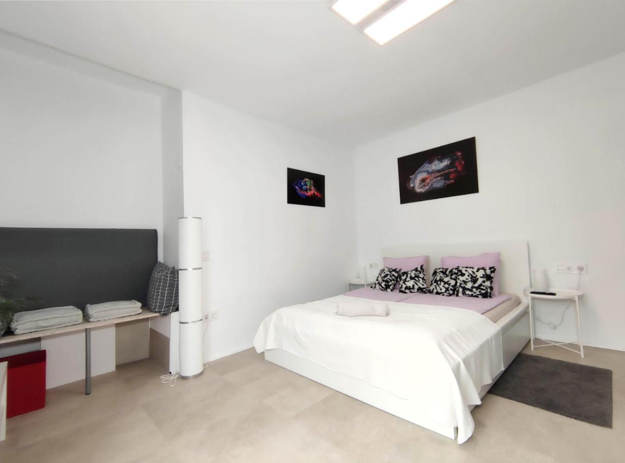 Apartments Fantastico Puerto De La Cruz With Balcony, Terrace, Air Conditioning And Free Parking, Ideal For Couples And Solo Travelers מראה חיצוני תמונה