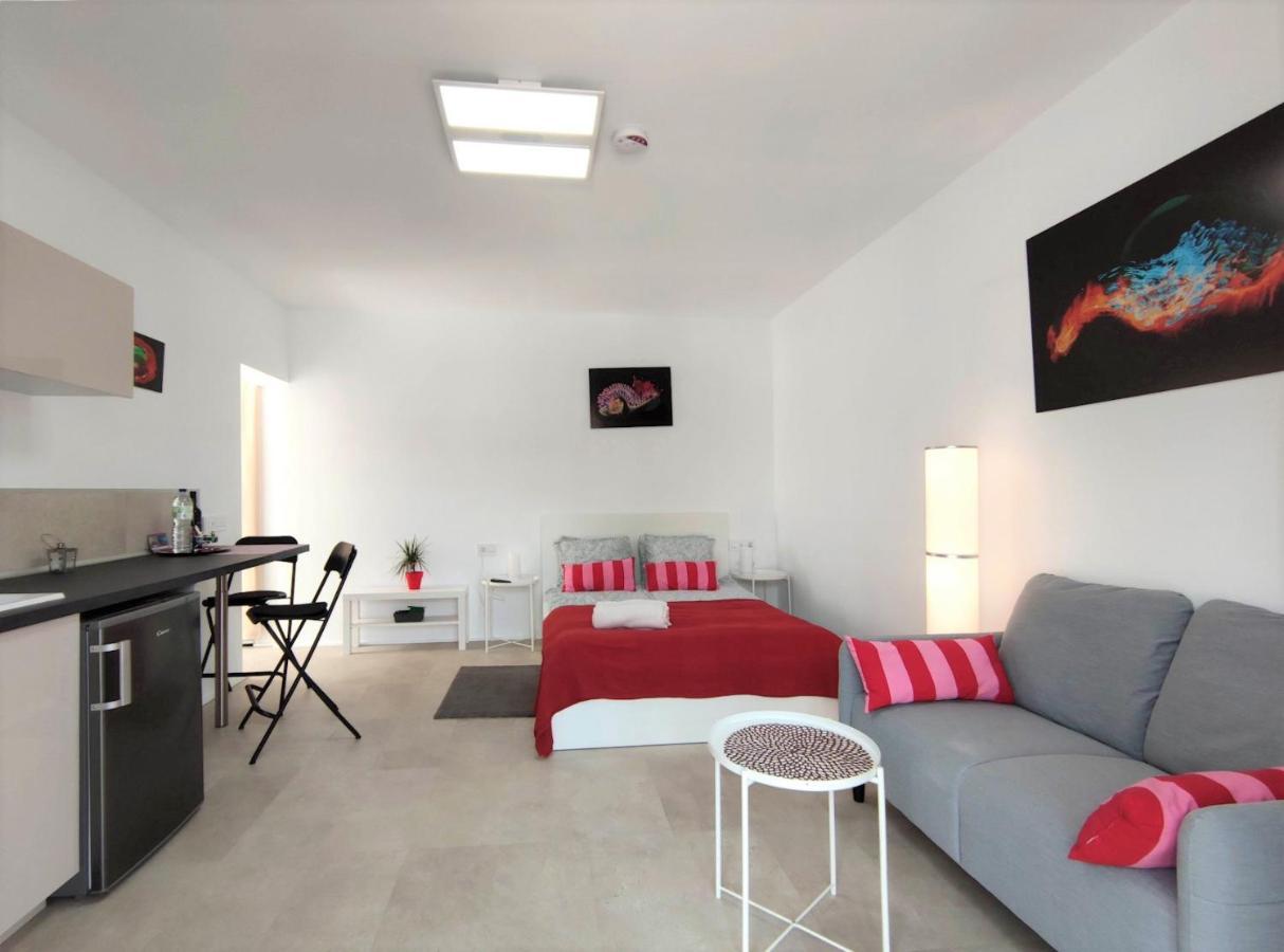 Apartments Fantastico Puerto De La Cruz With Balcony, Terrace, Air Conditioning And Free Parking, Ideal For Couples And Solo Travelers מראה חיצוני תמונה